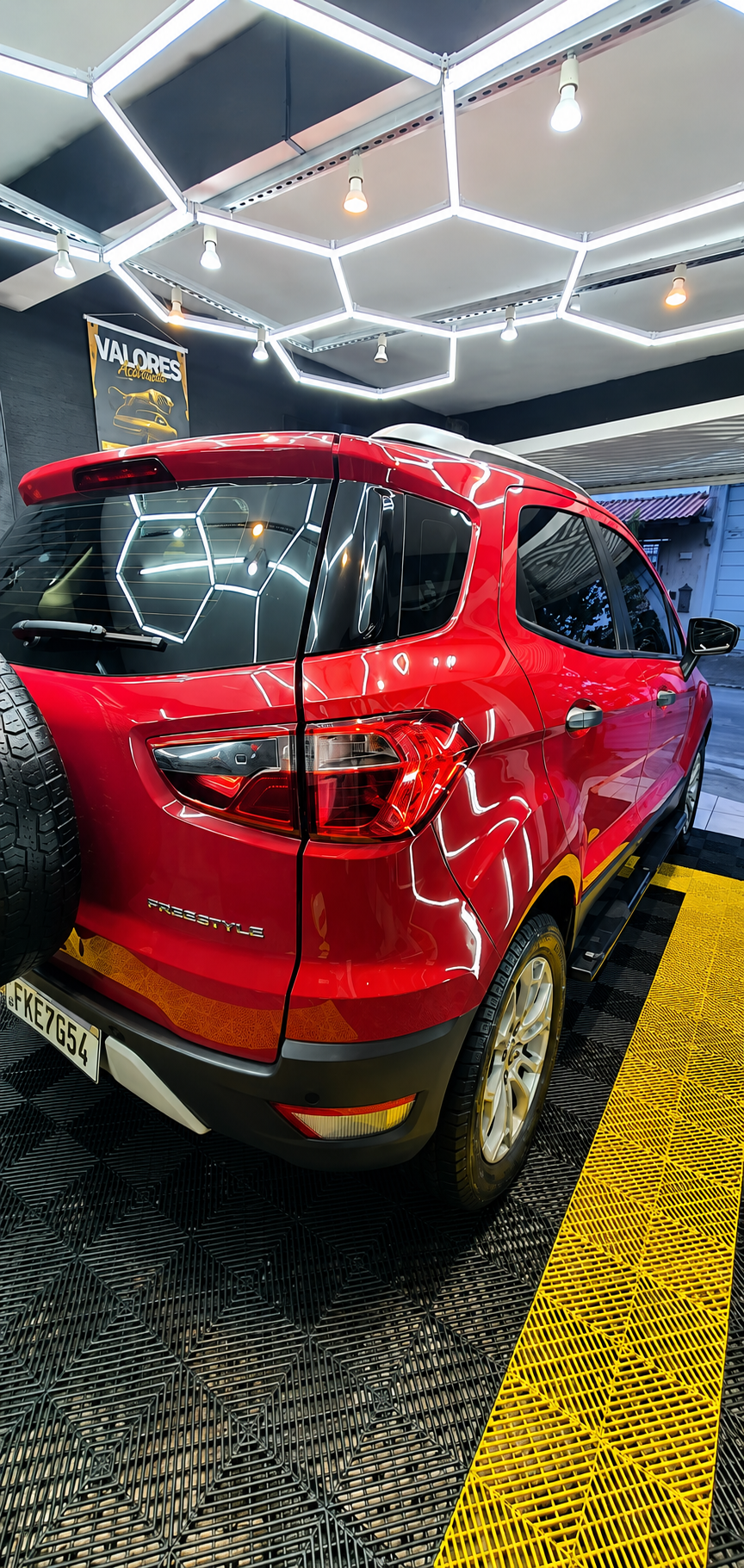 Lavagem Detalhada - Ford EcoSport