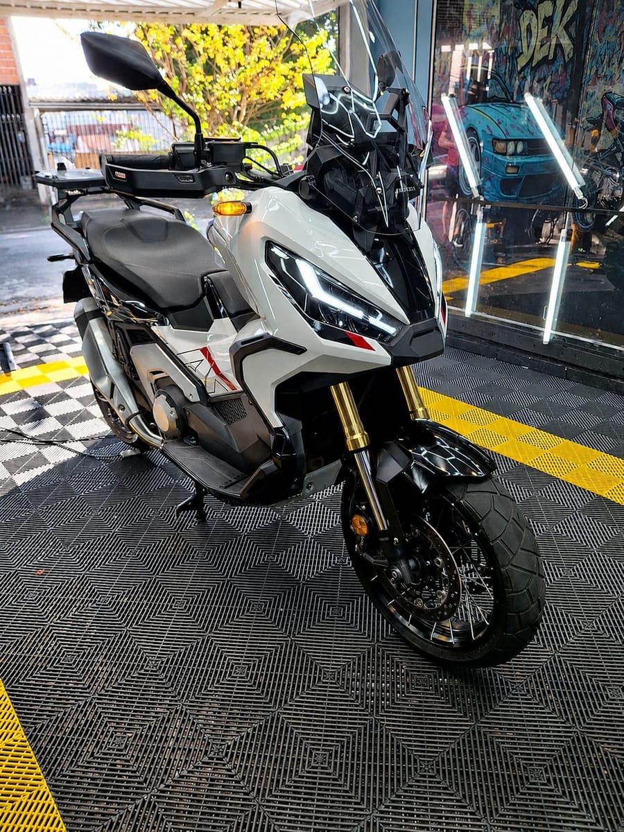 Lavagem Detalhada - Honda X-ADV 750