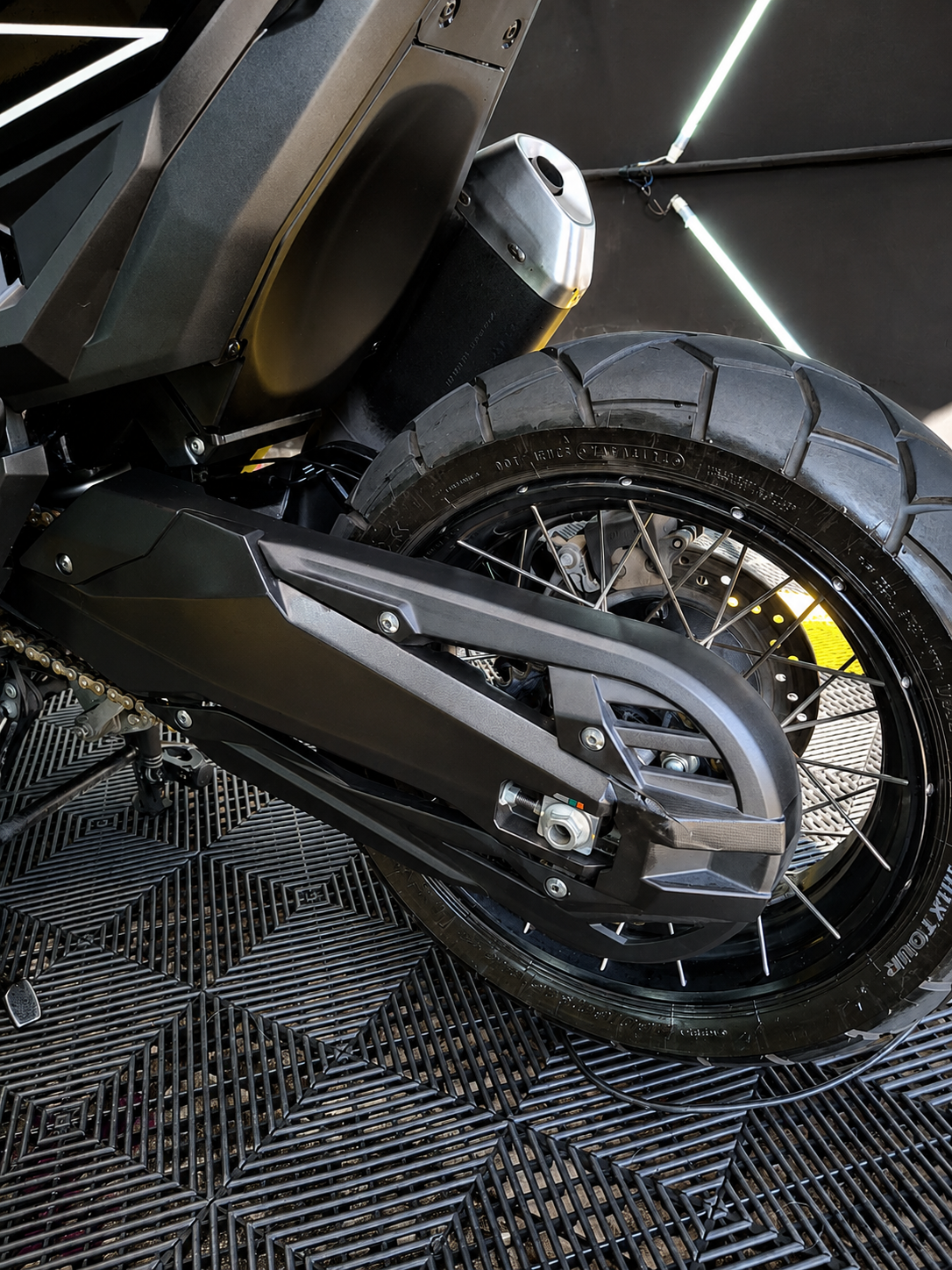 Lavagem Detalhada - Honda X-ADV 750